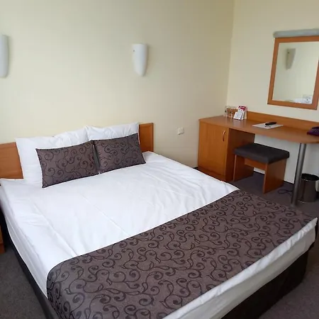 Park Moskva מלון