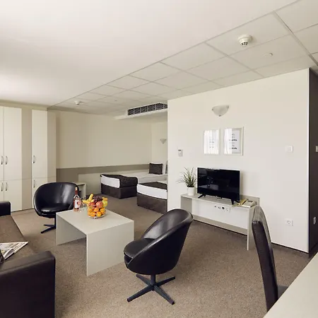 Park Moskva מלון