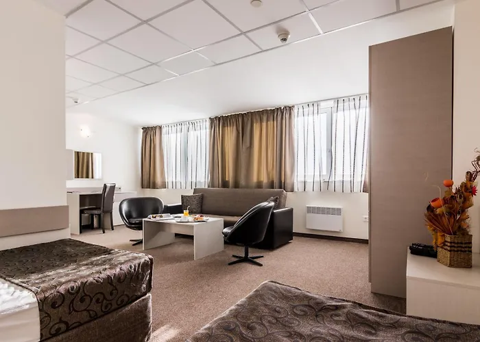 Park Moskva Hotel 3*