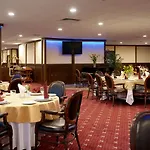 מלון Park Moskva 3*