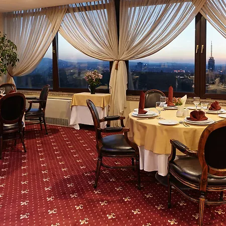 Hotel Park Moskva 3*