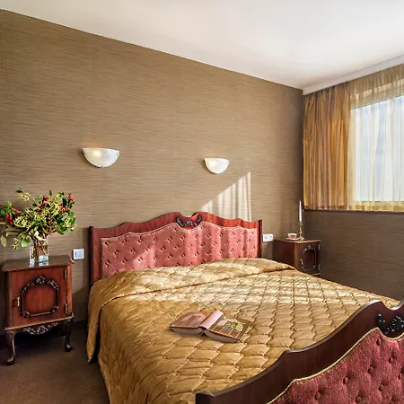 Park Moskva Hotel