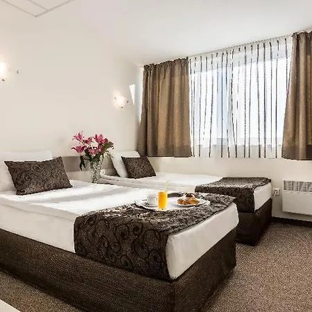 Hotel Park Moskva 3*
